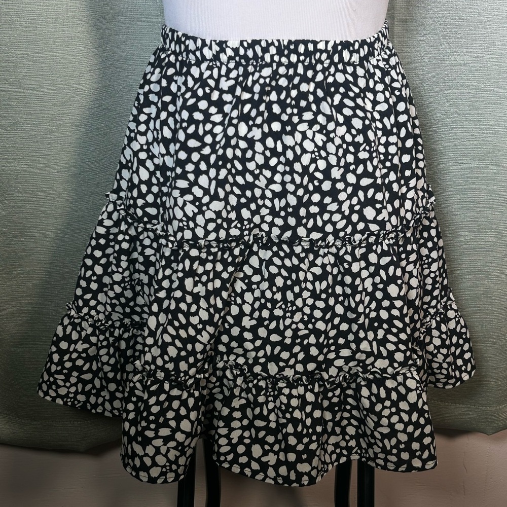 Black & White Tiered Ruffle Skirt